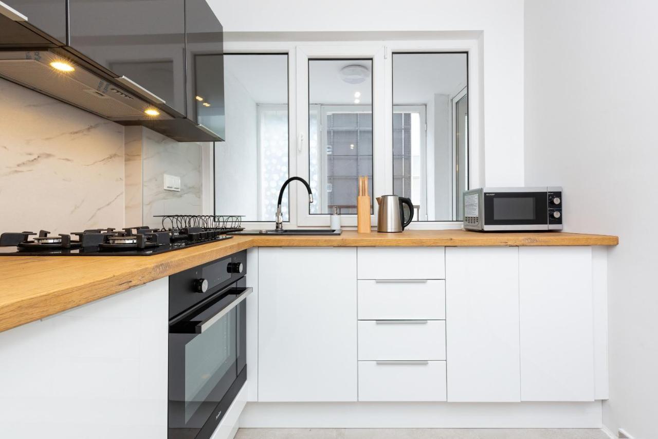 Studio City Center Zlota Street By Renters Varsavia Esterno foto