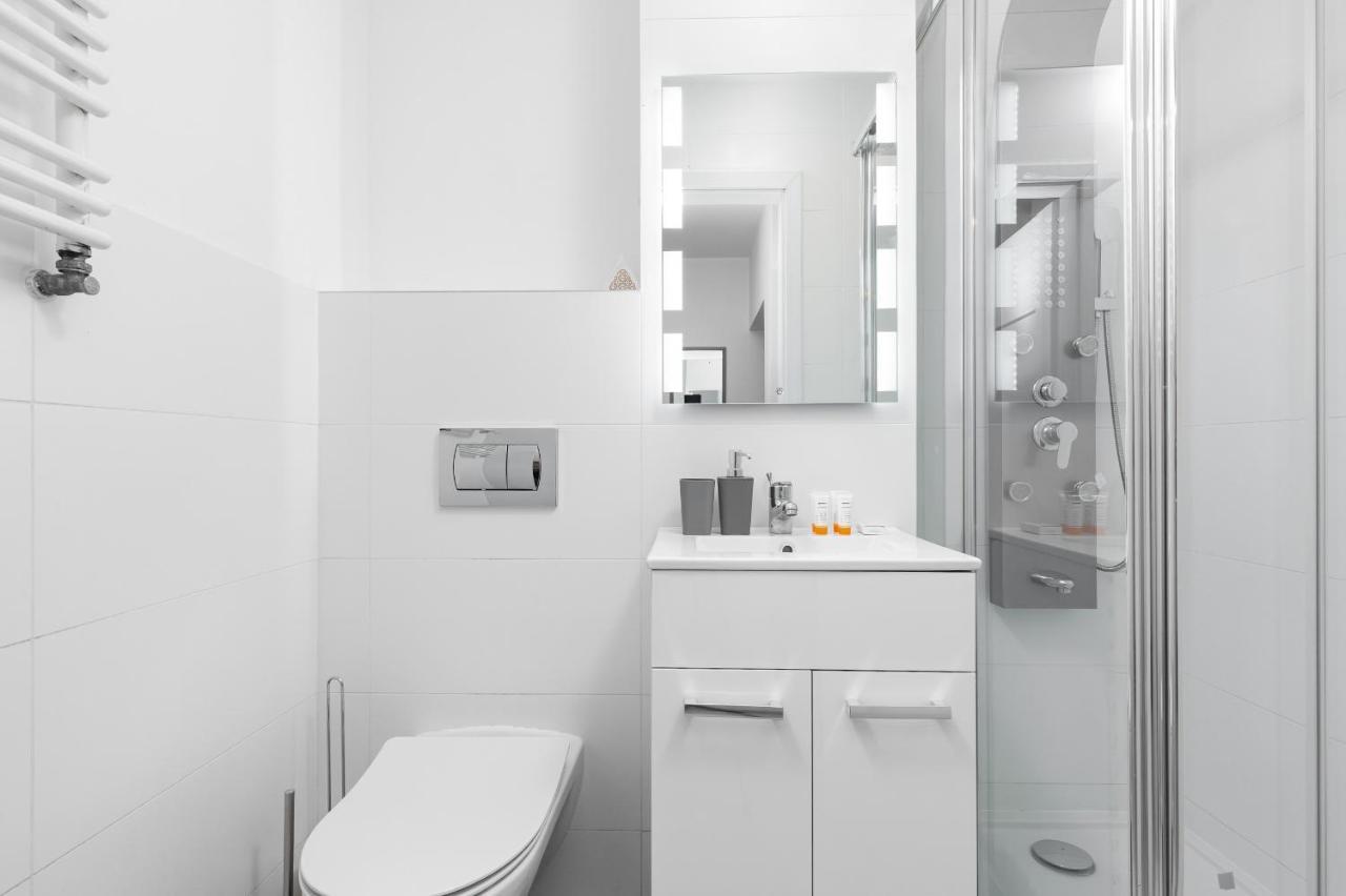 Studio City Center Zlota Street By Renters Varsavia Esterno foto
